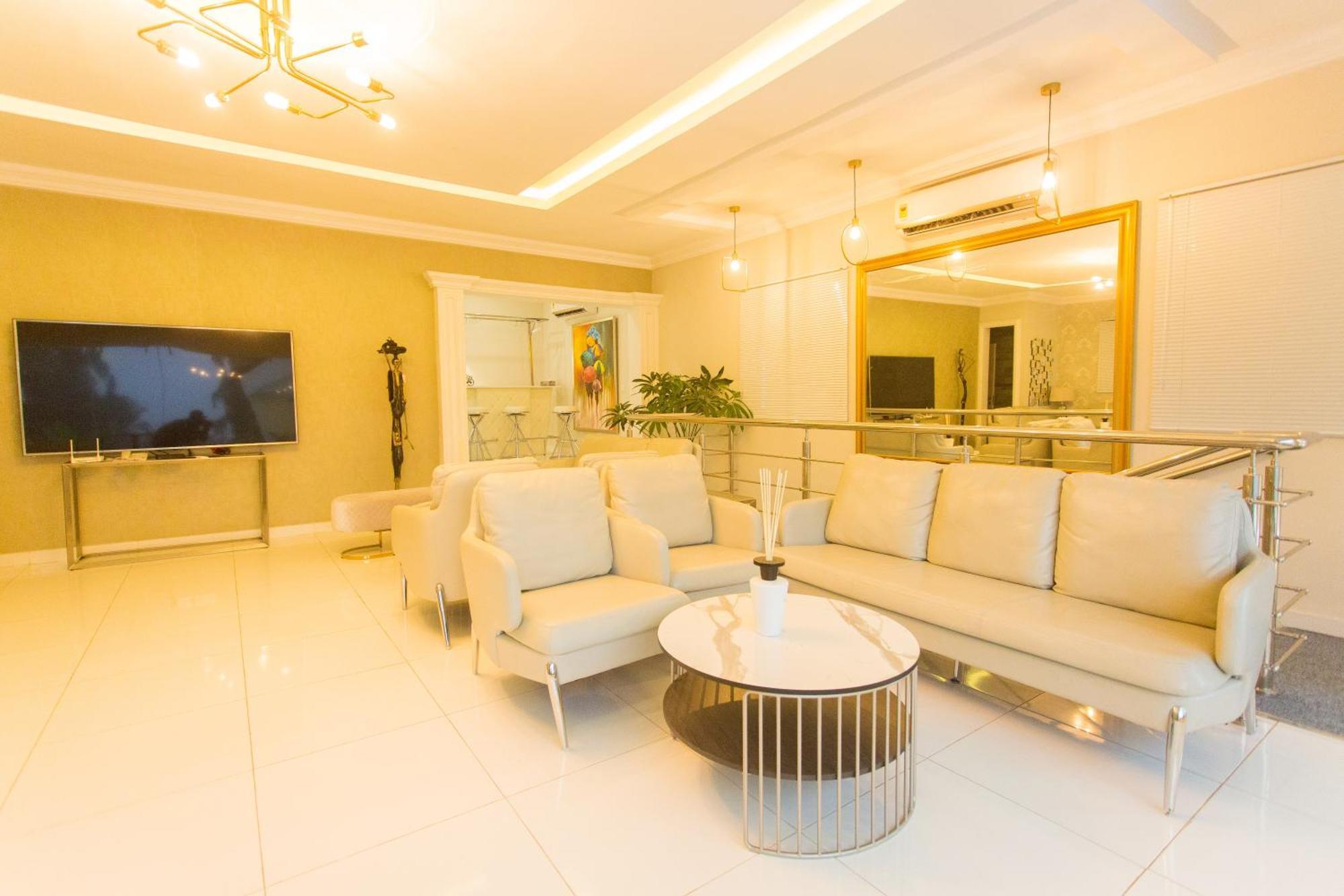 Kumasi Luxury Apartments @ The Fairview エクステリア 写真